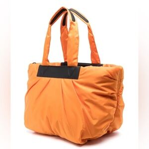 Vee Collective Tote Bag